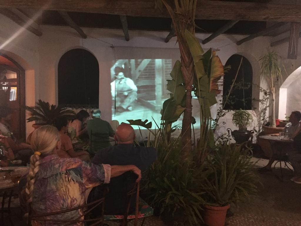 Hotel Casa Henrietta Jimena De La Frontera Εξωτερικό φωτογραφία