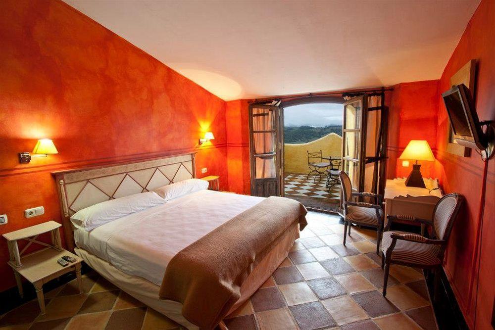 Hotel Casa Henrietta Jimena De La Frontera Εξωτερικό φωτογραφία